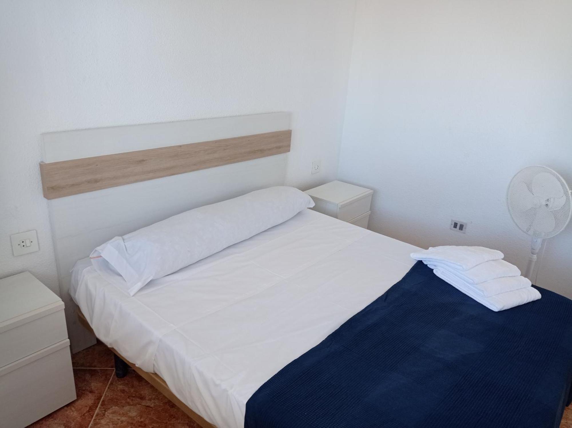 Apartamentos Bonaire 1ª Linea Wifi Solo Familias Serviplaya Gandía Rum bild